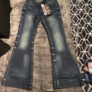Size 28 Regular Cowgirl Tuff Jeans